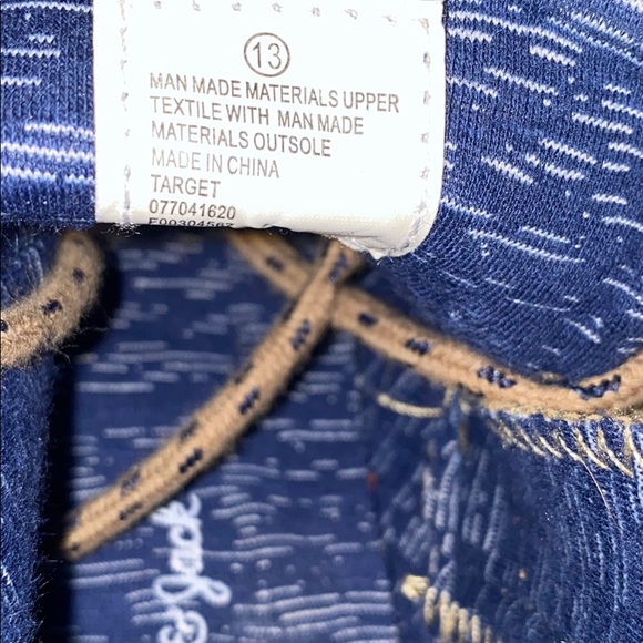 Boys Cat & Jack high top casual sneakers size 13 - Picture 7 of 7